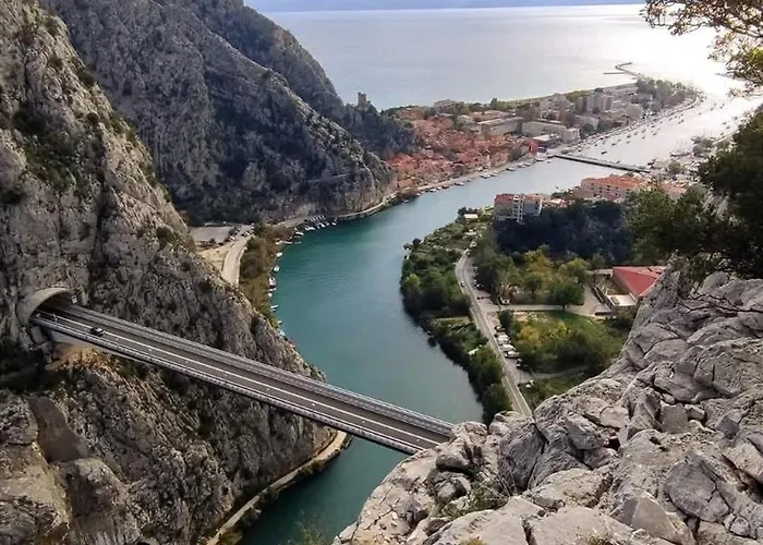 Apartamento Sea & River Escape Omiš