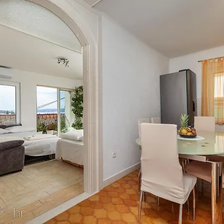 Sea & River Escape Apartment